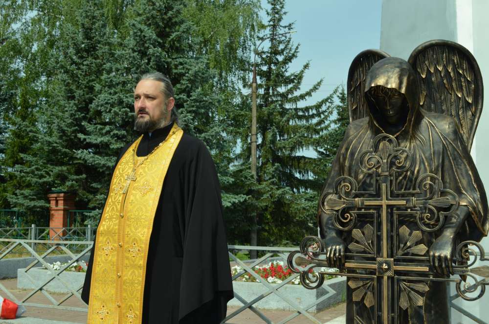 Памятник погибшим участникам СВО открыли в Нижегородской области