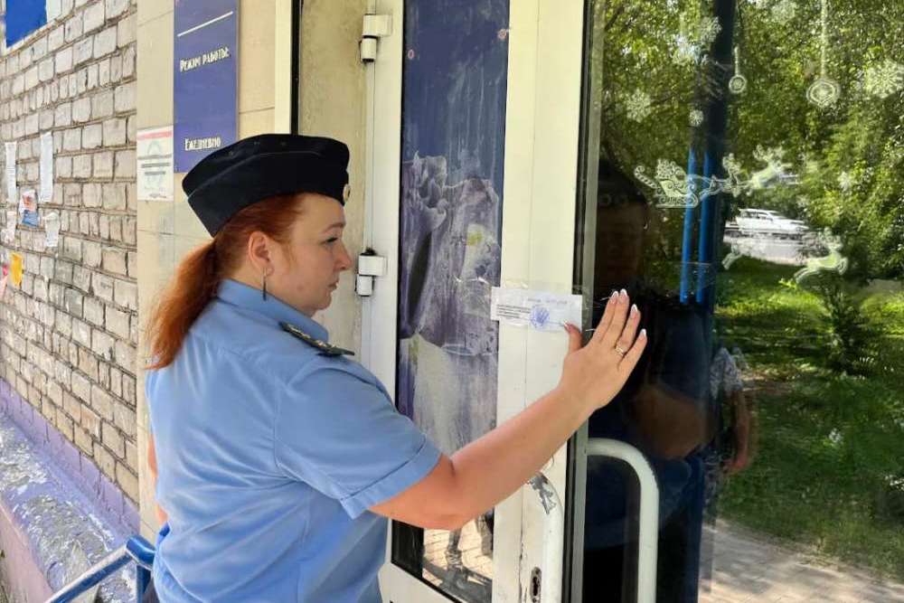 Три бара закрыли в Нижнем Новгороде за нелегальную торговлю алкоголем 