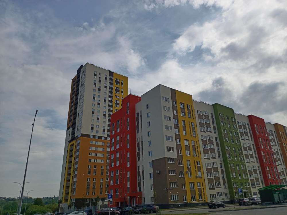 Около 3 млн кв. м. жилья ввели в эксплуатацию в России за полгода