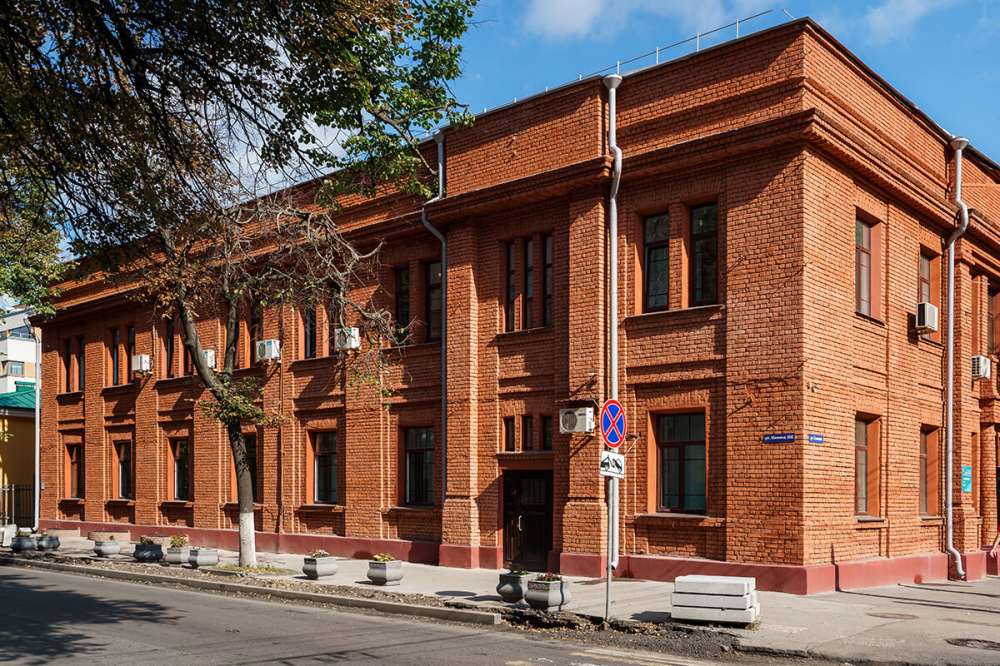 Фасад амбулаторного корпуса Нижегородской губернской больницы отремонтируют за 1,3 млн рублей