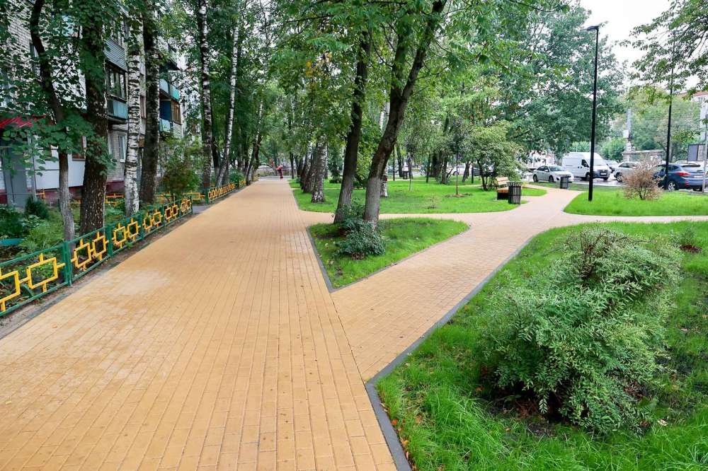 Новый сквер на Московском шоссе открыли в Нижнем Новгороде