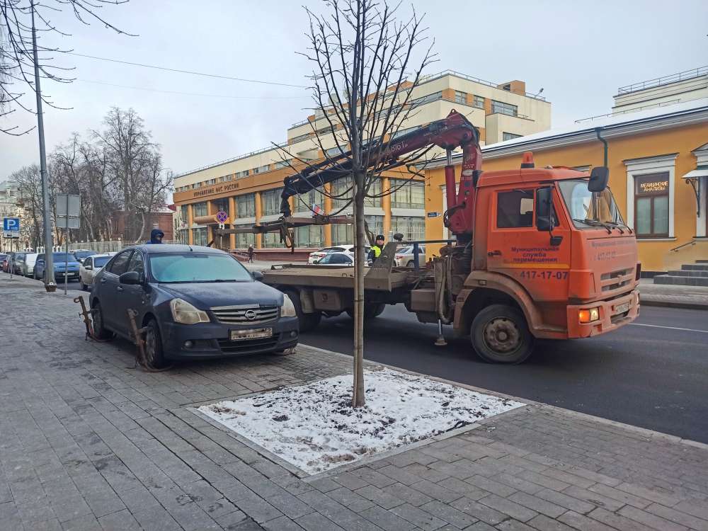 Власти Нижнего Новгорода ужесточили контроль за парковкой на тротуарах