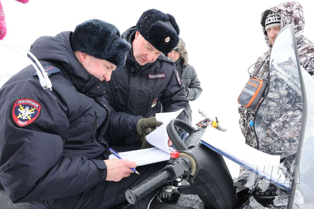 Полицейские провели рейд на нижегородских водоемах в поисках браконьеров