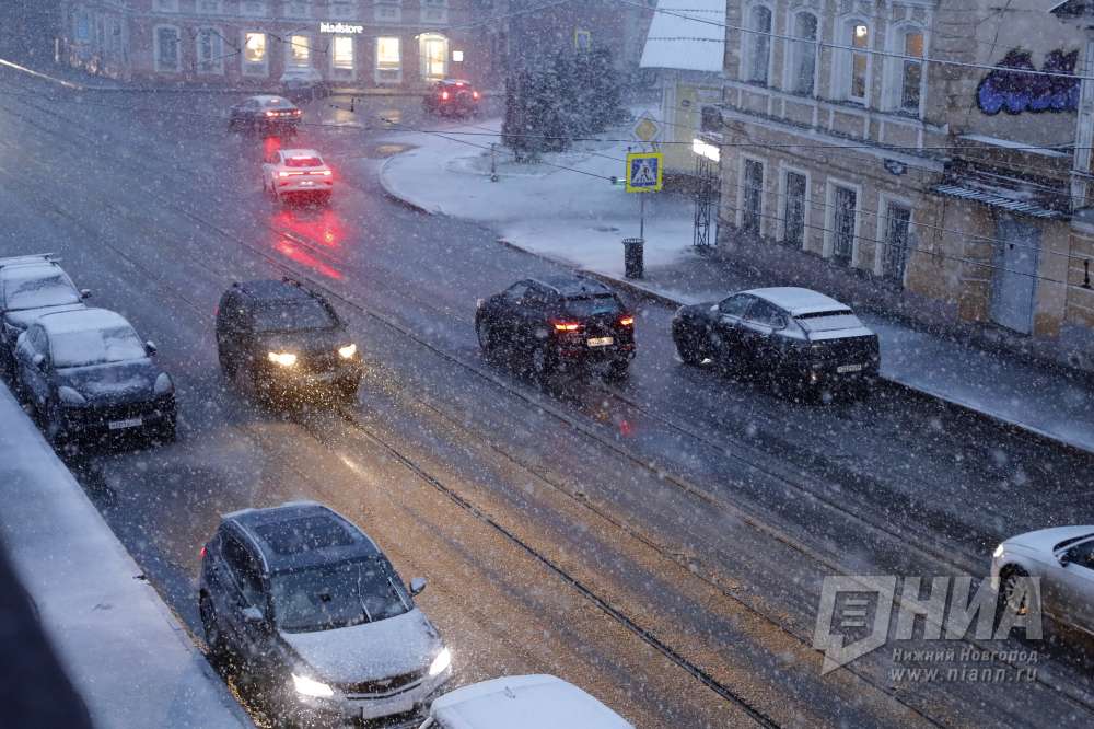 Метель и снегопад осложнили движение в Нижегородской области