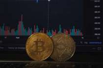 ЦБ РФ предложил разрешить инвесторам экспериментальные сделки с криптовалютой