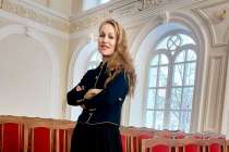 Елена Мозгунова: Одна из самых актуальных задач - оторвать ребенка от гаджета