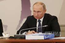 Путин призвал замедлять динамику цен в России