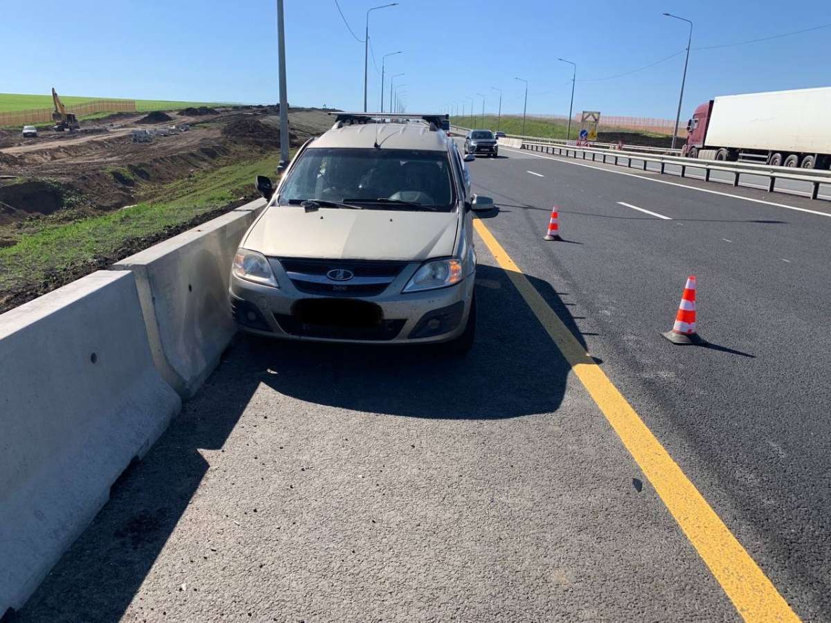 Пешехода убило оторвавшимся колесом на М-12 в Нижегородской области