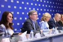 Андрей Исаев: Партпроект Моя карьера с Единой Россией в этом году помог трудоустроить более 2,3 тысяч участников СВО