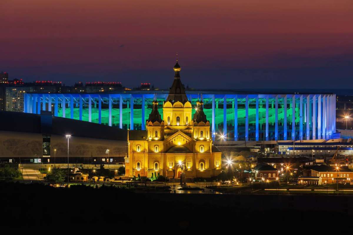 В Нижнем Новгороде обновили архитектурную подсветку стадиона
