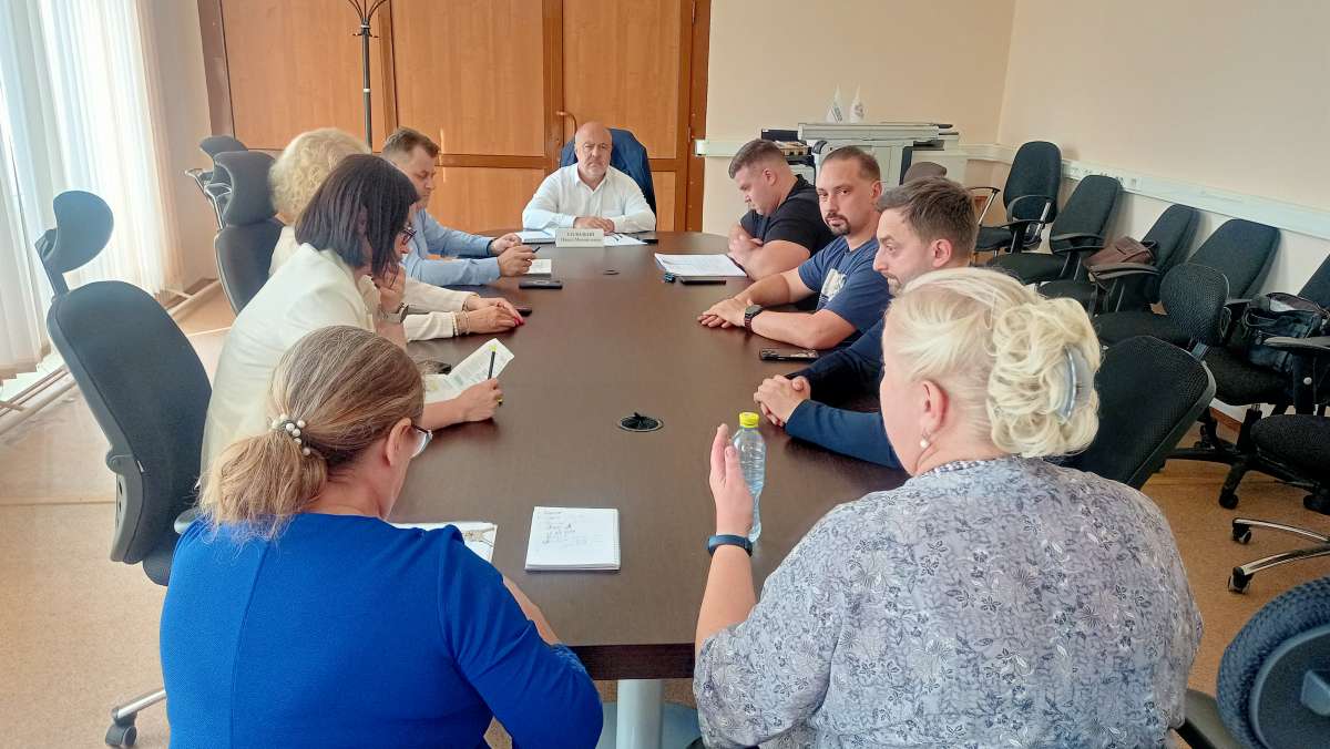 Солодкий инициировал обсуждение рисков адвокатской монополии для бизнеса