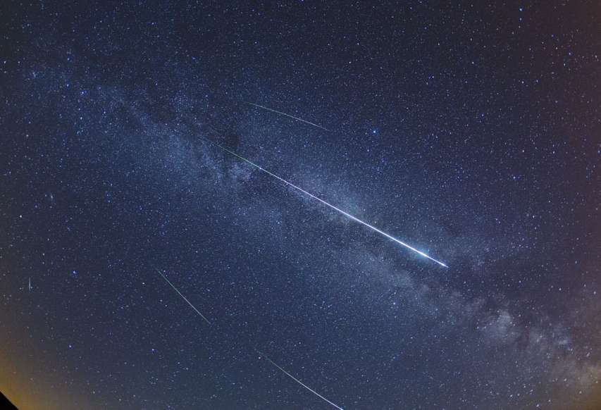 Нижегородцы в ночь с 12 на 13 августа смогут наблюдать метеорный поток Персеиды