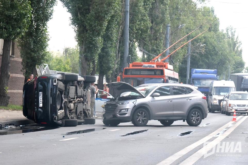 Два ребенка пострадали в ДТП с четырьмя иномарками в Сормовском районе