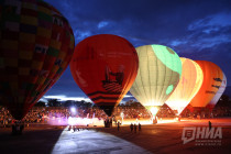 Вечернее свечение аэростатов 2025