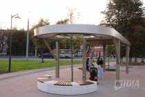 Красота у Автозаводского универмага