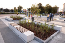 Красота у Автозаводского универмага