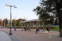 Красота у Автозаводского универмага