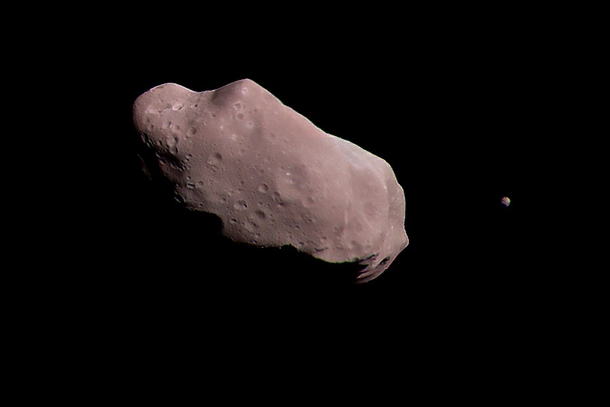 Учёные из НАСА планируют ядерный удар по астероиду, угрожающему Луне