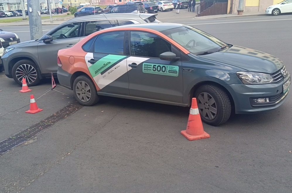 Автомобиль каршеринга сбил пешехода на Ильинской в Нижнем Новгороде