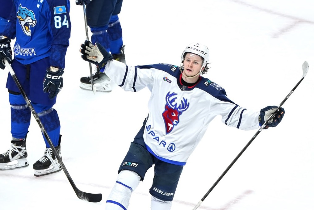 Торпедо прервало серию поражений, одолев на выезде Барыс со счётом 3:5