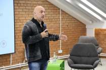 Прилепин возвращается на военную службу после покушения