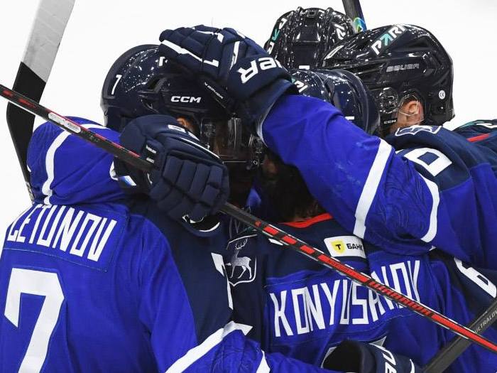 Нижегородское Торпедо разгромило Автомобилист со счетом 7:4