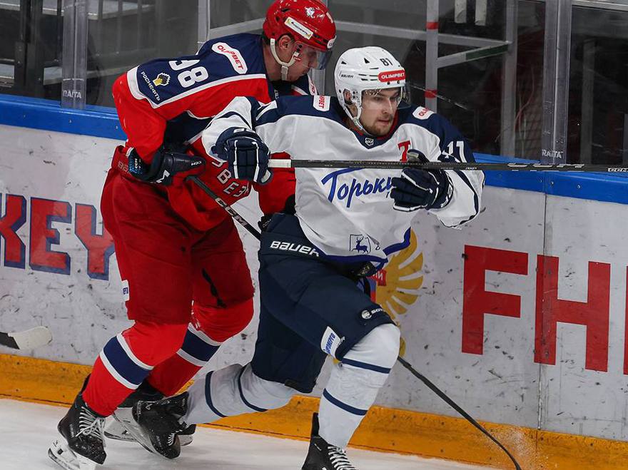 Торпедо-Горький вырвал победу у Звезды в концовке выездной серии