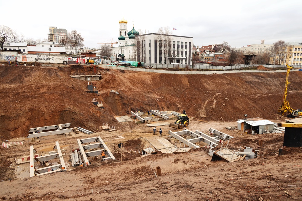 Ход благоустройства Почаинского оврага проверили в Нижнем Новгороде