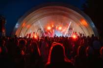 Организатор продолжает продавать билеты на отмененный концерт в Арзамасе