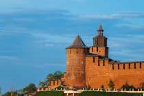 Отец Илона Маска приедет в Нижний Новгород