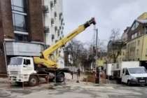 Утечку после ночного прорыва трубы в центре Нижнего Новгорода локализовали