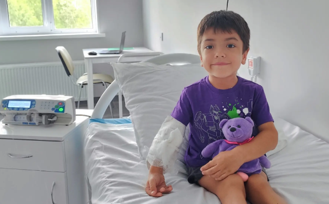 Нижегородскому ребенку впервые в России применили гормон роста