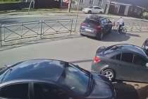 Иномарка сбила маленькую девочку на пешеходном переходе в Городце