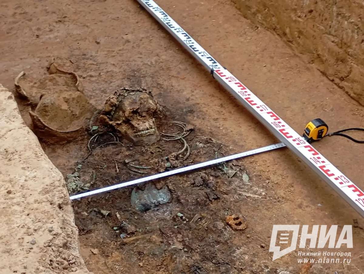 Более 40 захоронений VIII века обнаружили археологи в Вачском округе