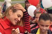 Супермодель Наталья Водянова в шестой раз стала мамой